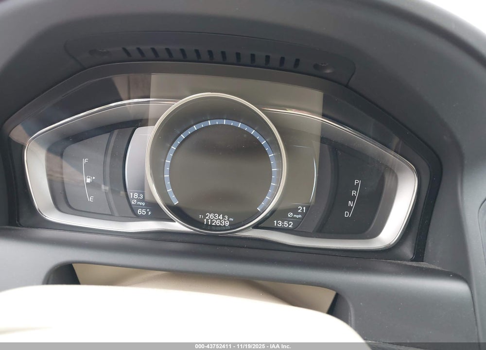 2015 VOLVO XC60 T5/T5 PREMIER VIN: YV4612RK0F2650898