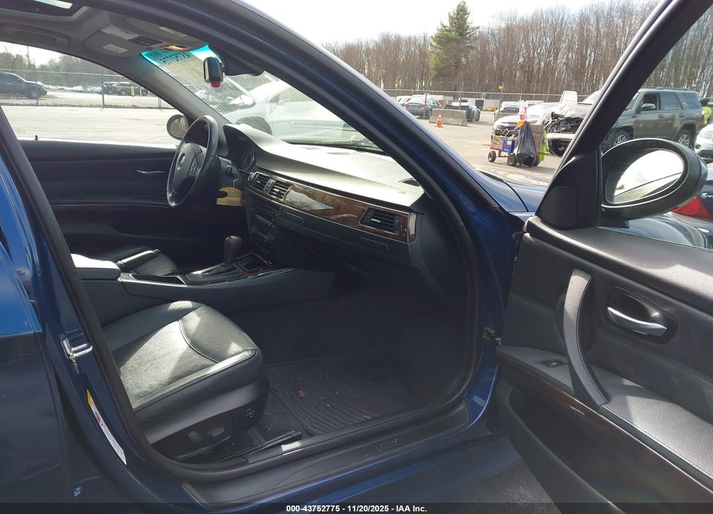 2006 BMW 325XI VIN: WBAVD13506KV08194