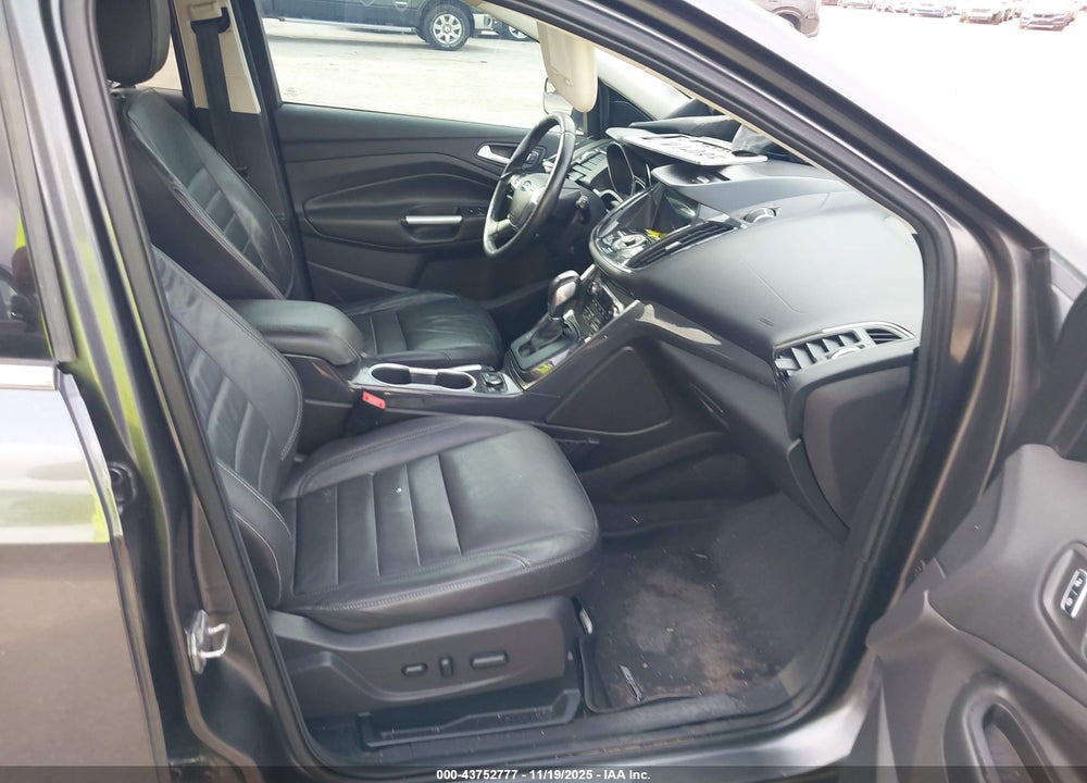 2016 FORD ESCAPE TITANIUM VIN: 1FMCU0J99GUB82276
