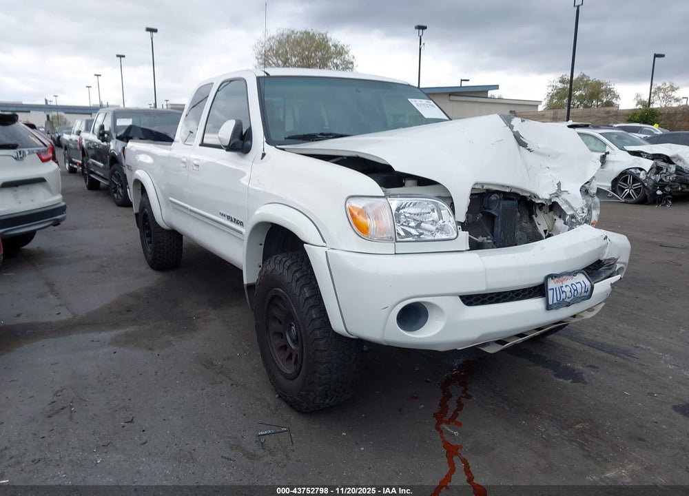 2005 TOYOTA TUNDRA LTD V8 VIN: 5TBRT38155S459177