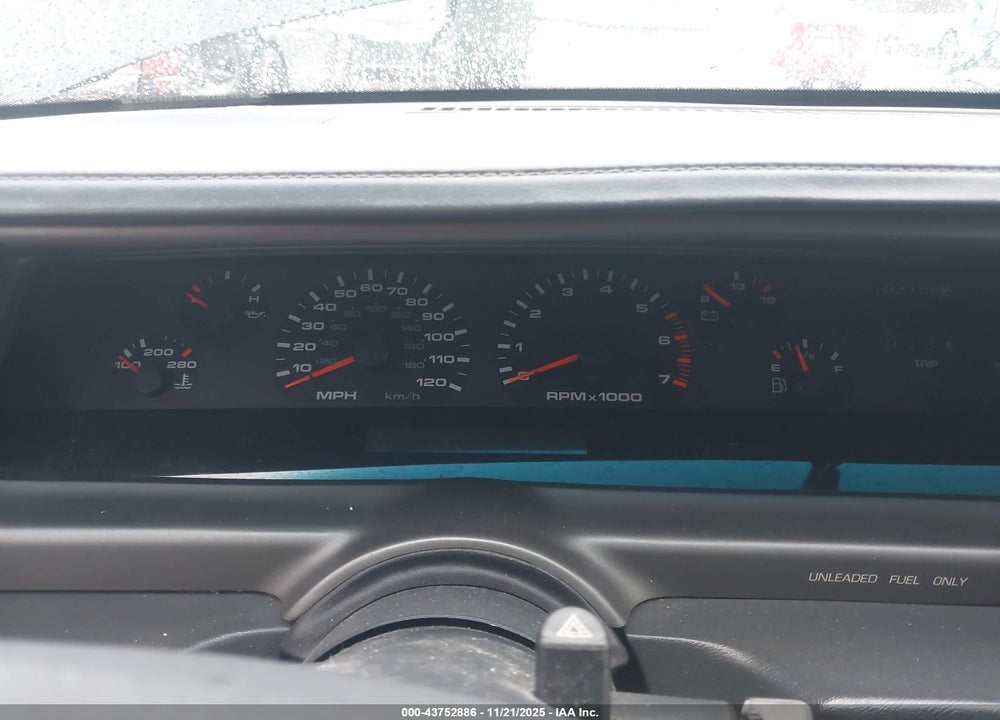 1994 OLDSMOBILE CUTLASS SUPREME S VIN: 1G3WH55M6RD394699