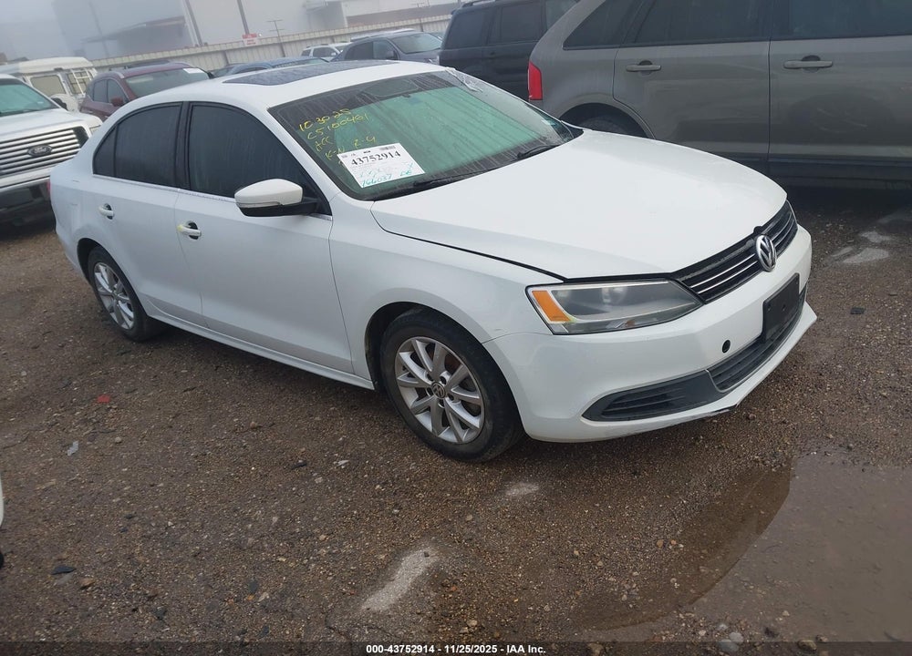 2014 VOLKSWAGEN JETTA 1.8T SE VIN: 3VWD17AJ3EM441170