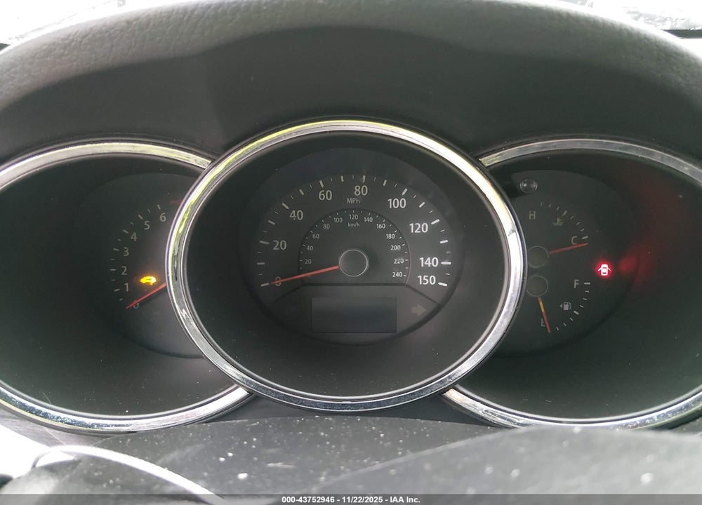 2013 KIA SORENTO EX VIN: 5XYKU4A6XDG335418