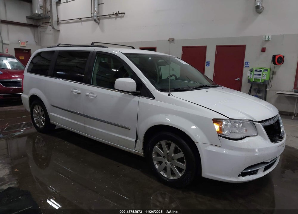 2016 CHRYSLER TOWN & COUNTRY TOURING VIN: 2C4RC1BG5GR292405