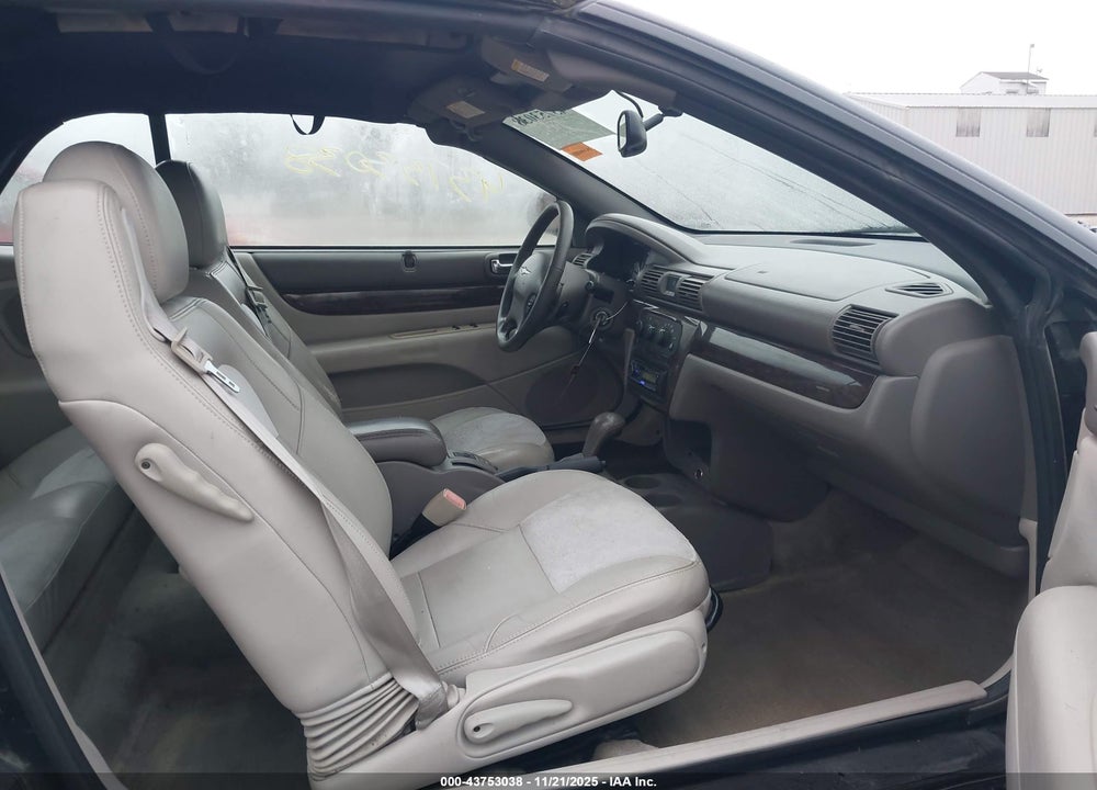 2005 CHRYSLER SEBRING LIMITED VIN: 1C3EL65R35N516732