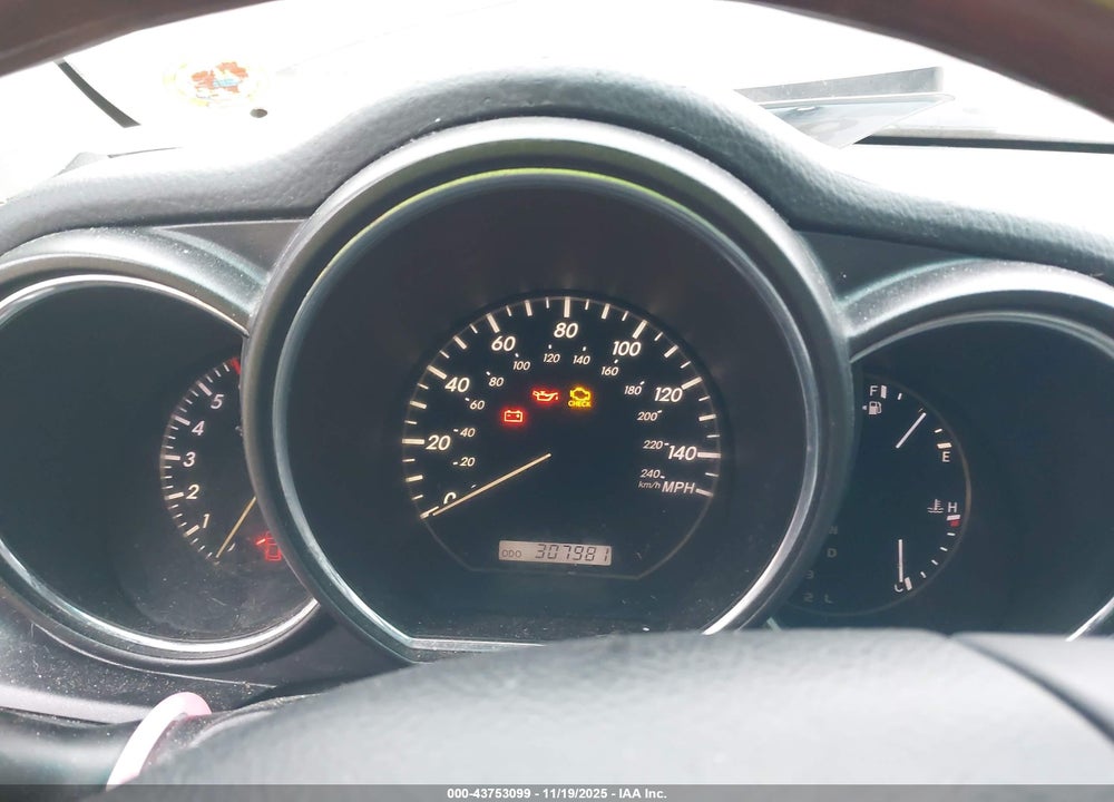 2004 LEXUS RX 330 VIN: JTJHA31U440048672