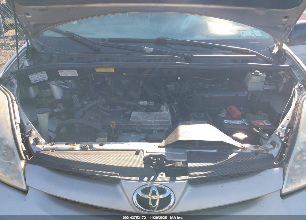 2008 TOYOTA SIENNA LE VIN: 5TDZK23C08S169947