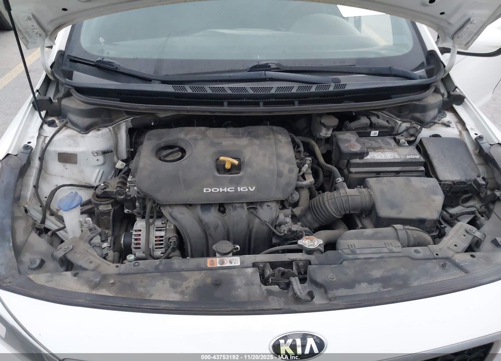 2017 KIA FORTE LX VIN: 3KPFK4A76HE104325