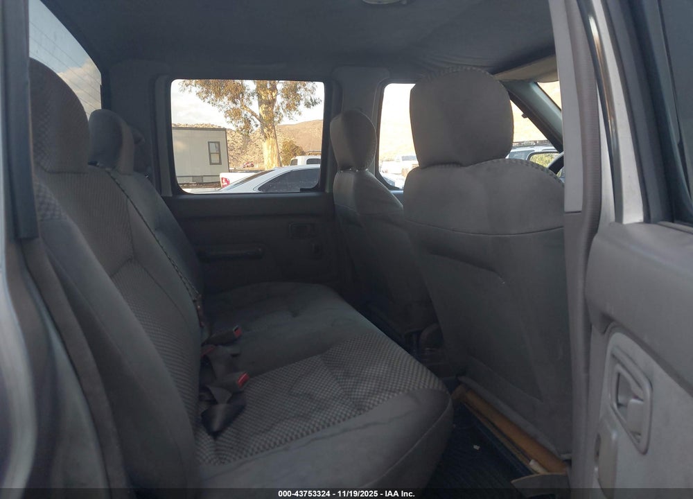 2001 NISSAN FRONTIER SE-V6 VIN: 1N6ED27T11C322603