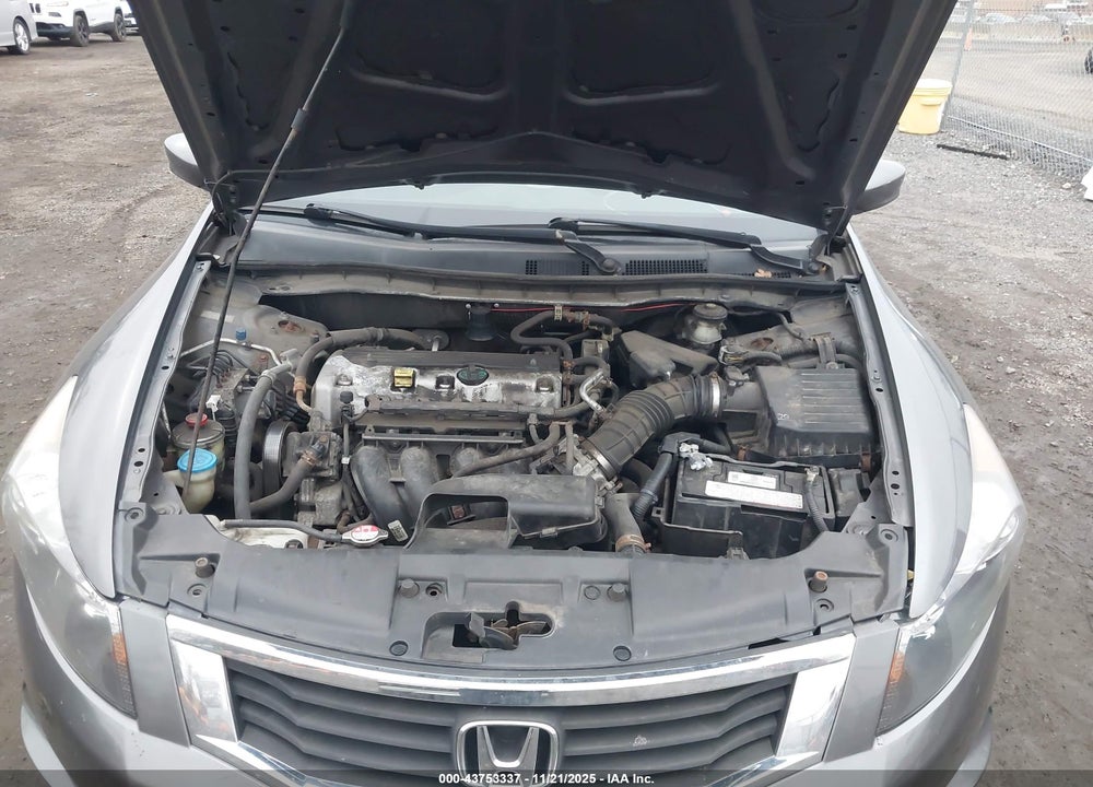 2008 HONDA ACCORD 2.4 LX-P VIN: 1HGCP26438A024718