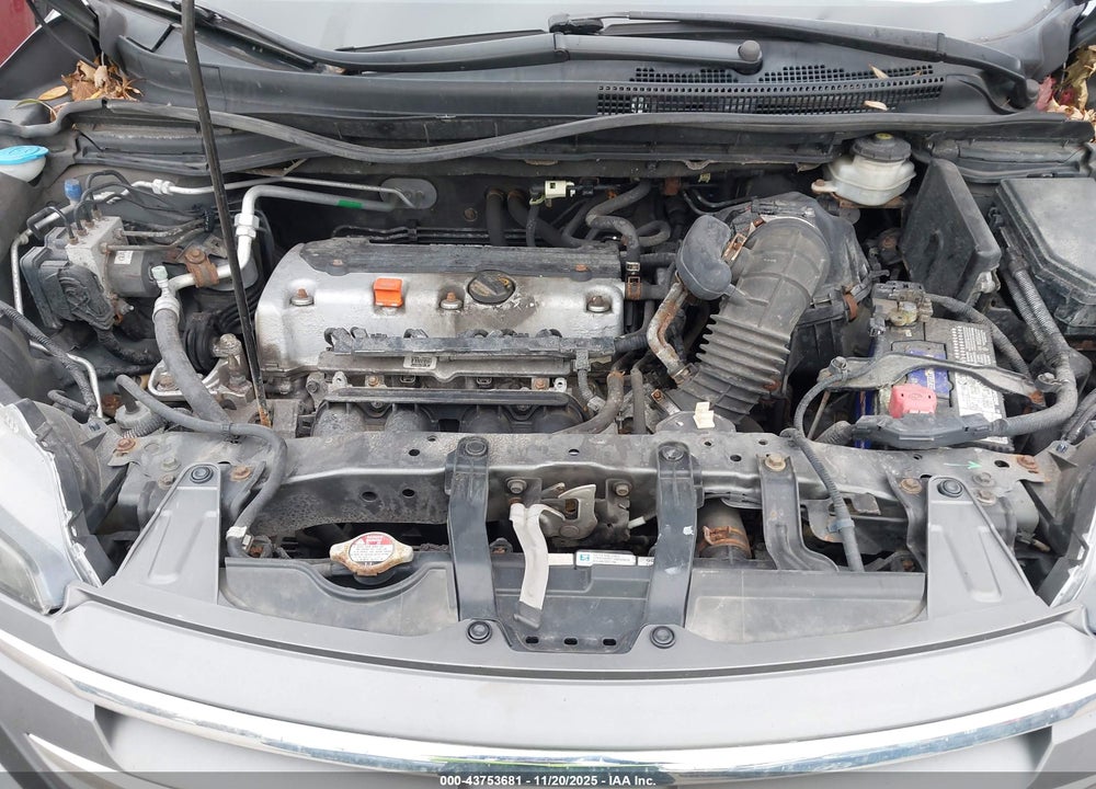 2013 HONDA CR-V LX VIN: 2HKRM4H30DH621751
