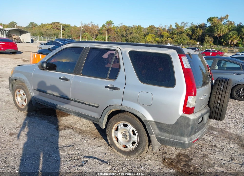 2005 HONDA CR-V LX VIN: JHLRD78525C017797