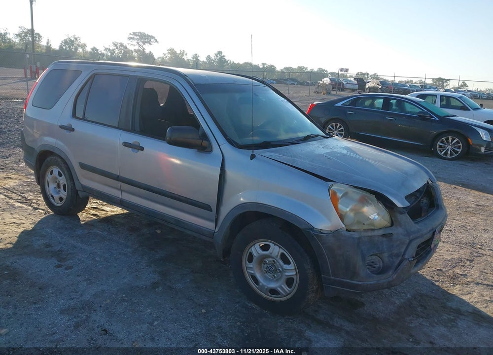 2005 HONDA CR-V LX VIN: JHLRD78525C017797