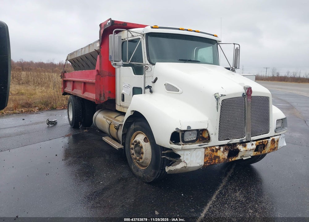 2005 KENWORTH CONSTRUCTION T300 VIN: 2NKMHZ7X65M099059