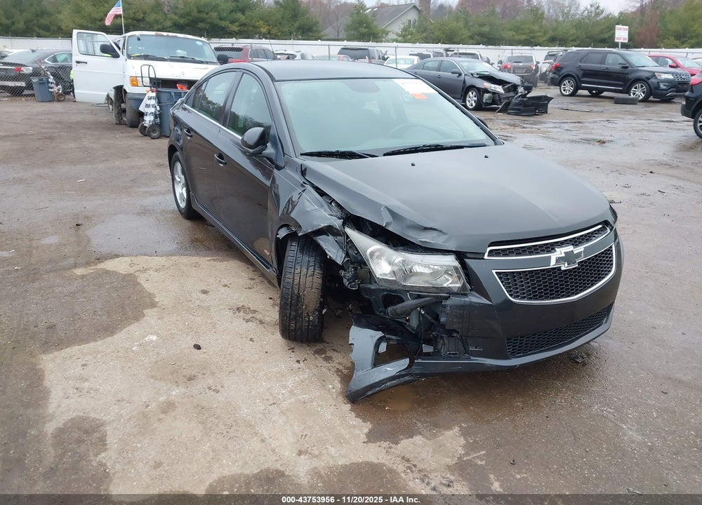 2014 CHEVROLET CRUZE 1LT AUTO VIN: 1G1PC5SB0E7141174