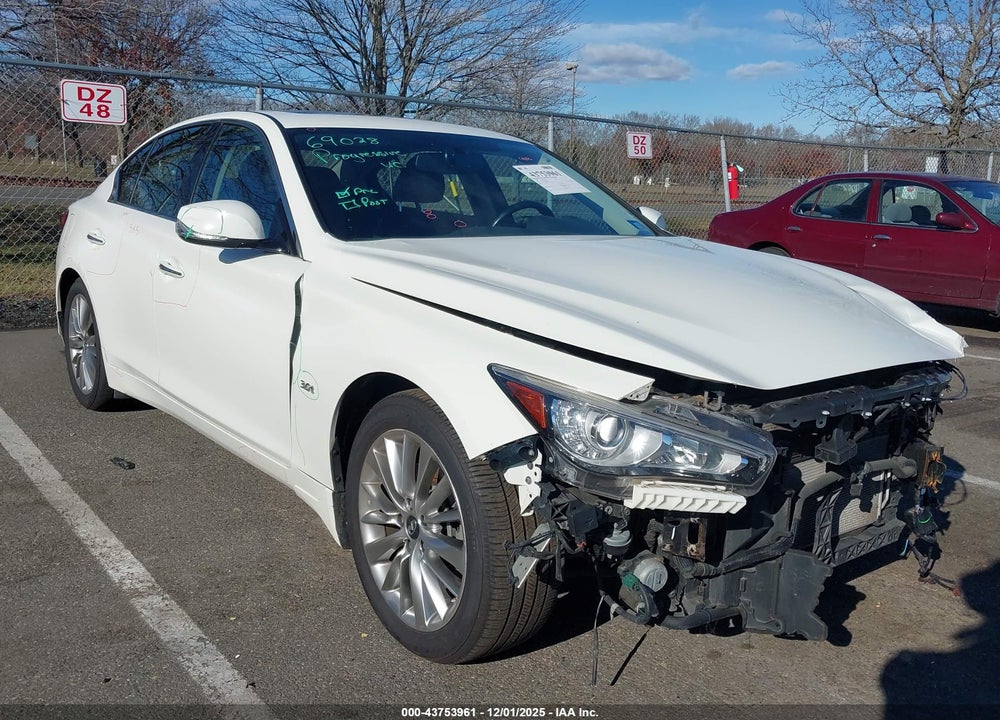 2018 INFINITI Q50 3.0T LUXE VIN: JN1EV7AR0JM445073