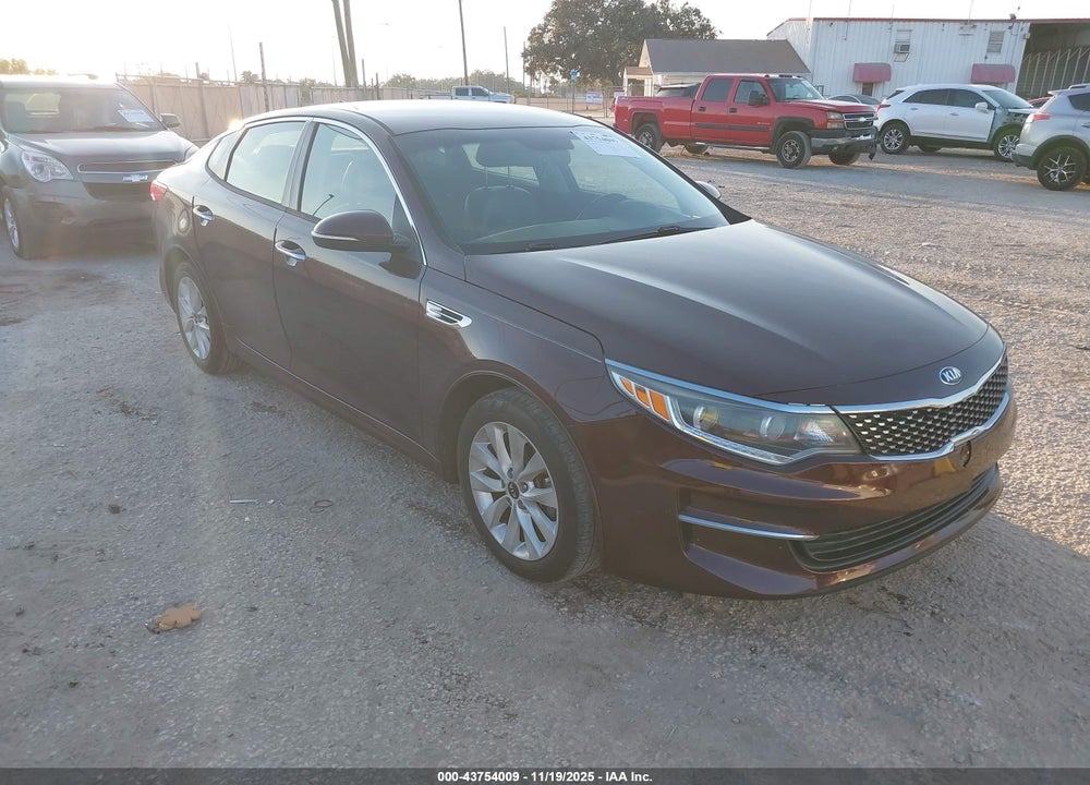 2017 KIA OPTIMA EX VIN: 5XXGU4L34HG137243