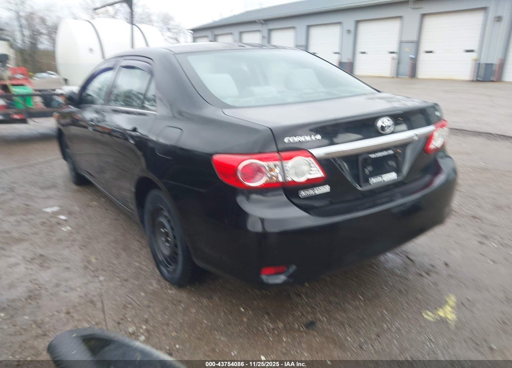 2013 TOYOTA COROLLA LE VIN: 2T1BU4EE8DC967623