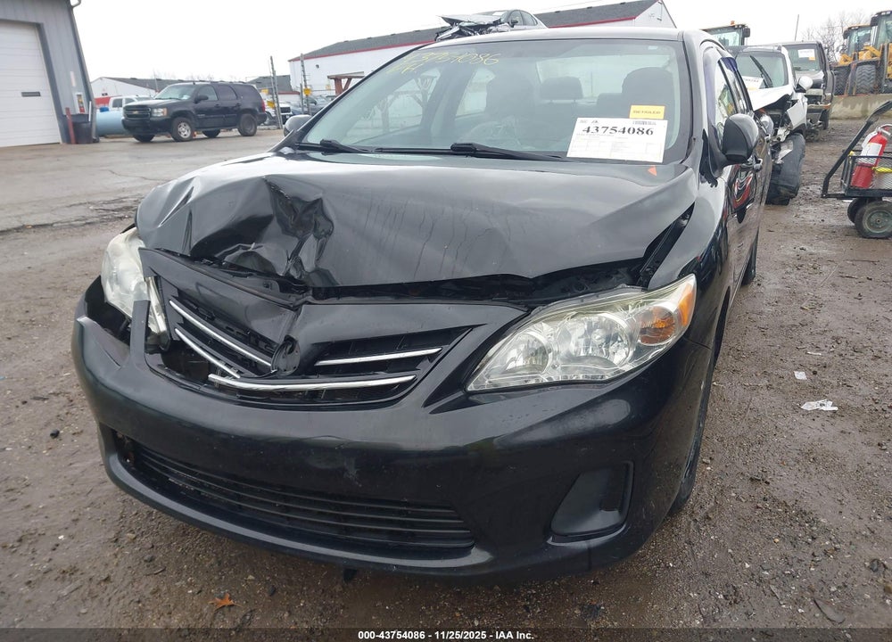 2013 TOYOTA COROLLA LE VIN: 2T1BU4EE8DC967623