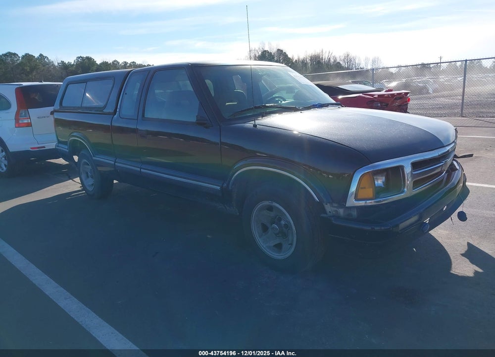 1996 CHEVROLET S TRUCK S10 VIN: 1GCCS19X3T8194106