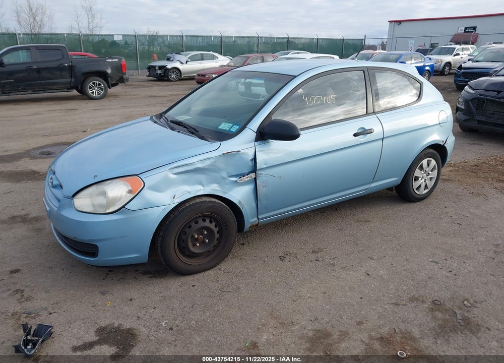 2008 HYUNDAI ACCENT GS VIN: KMHCM36C98U070746
