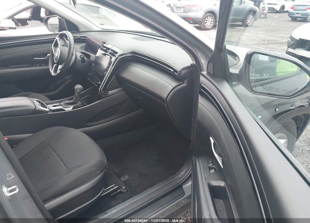 2024 HYUNDAI TUCSON VIN: 5NMJB3DE3RH421102