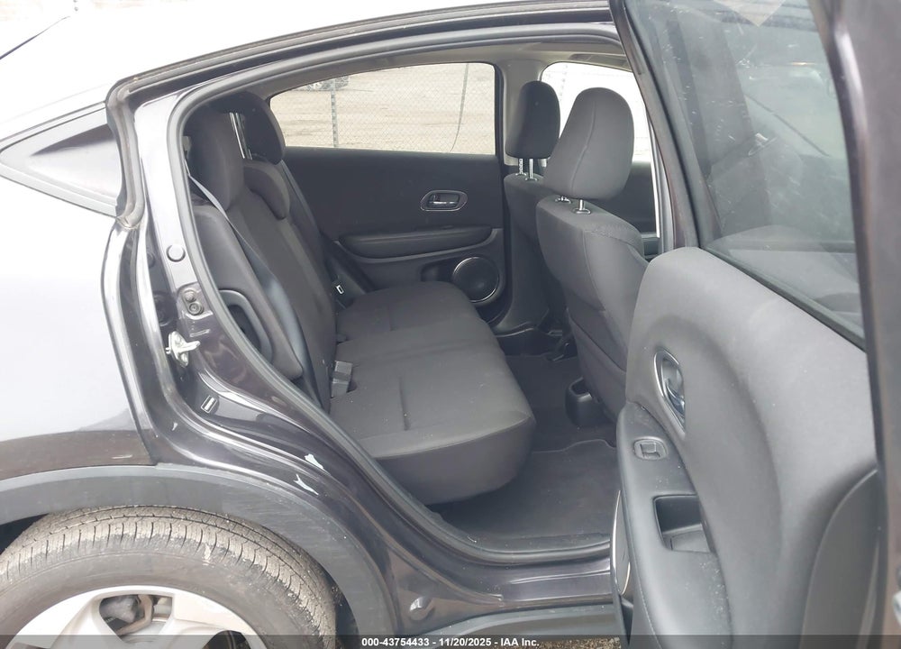 2016 HONDA HR-V VIN: 3CZRU6H56GM748798