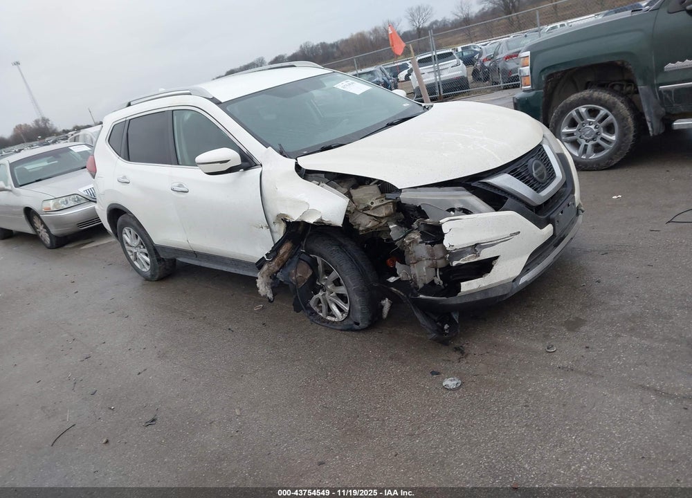 2018 NISSAN ROGUE SV VIN: 5N1AT2MV0JC793583