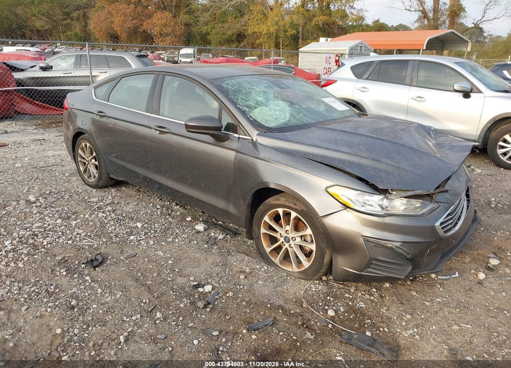 2019 FORD FUSION SE VIN: 3FA6P0HD3KR126987