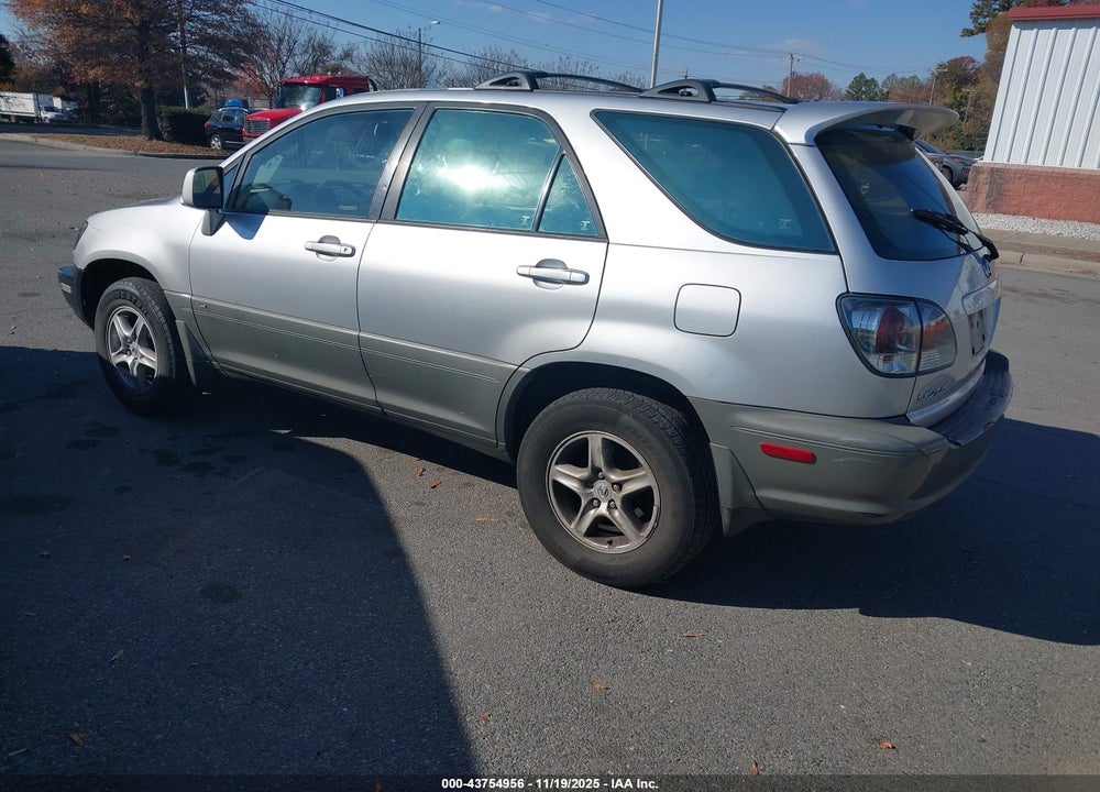 2002 LEXUS RX 300 VIN: JTJHF10U920291236