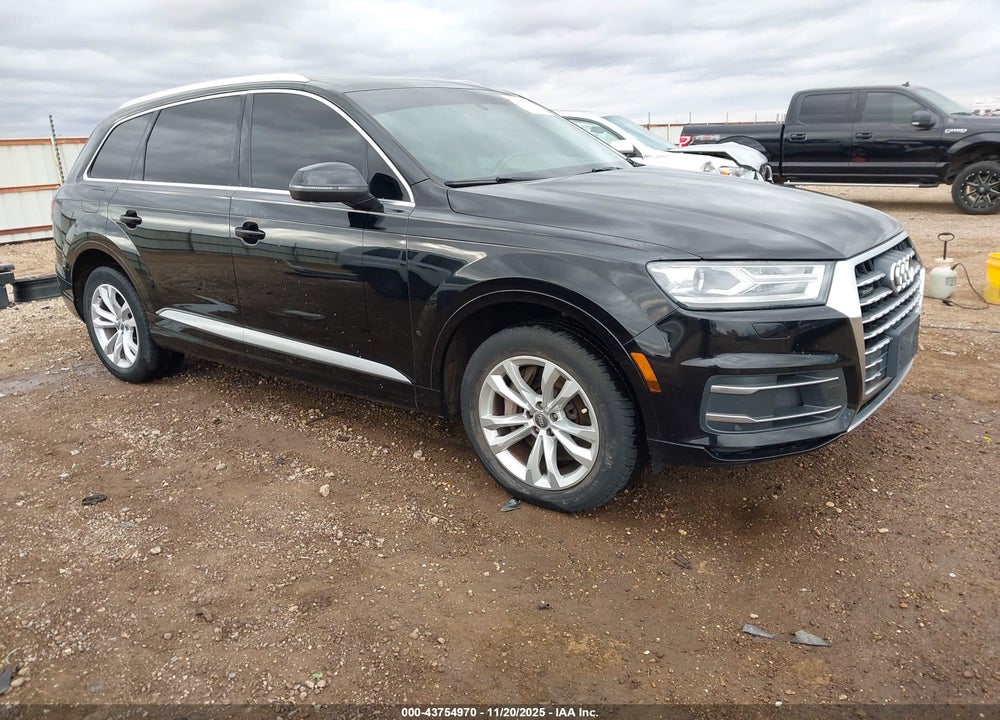2017 AUDI Q7 3.0T PREMIUM VIN: WA1LAAF7XHD048124