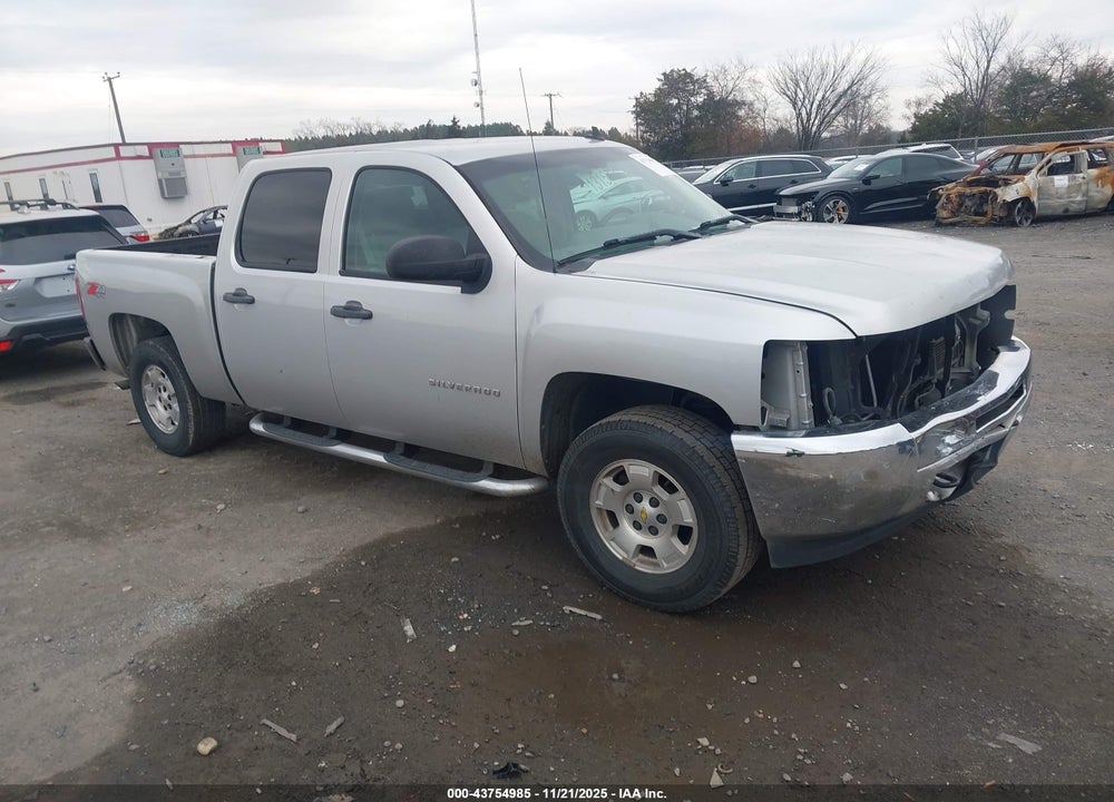 2013 CHEVROLET SILVERADO 1500 LT VIN: 3GCPKSE74DG275463