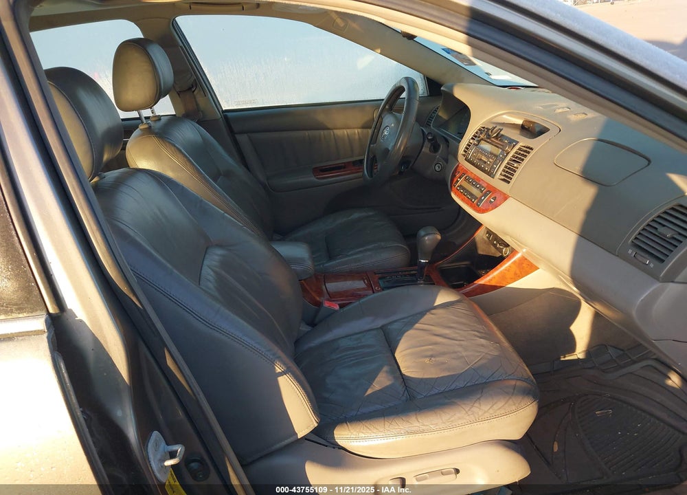 2002 TOYOTA CAMRY XLE VIN: 4T1BE30K62U606665