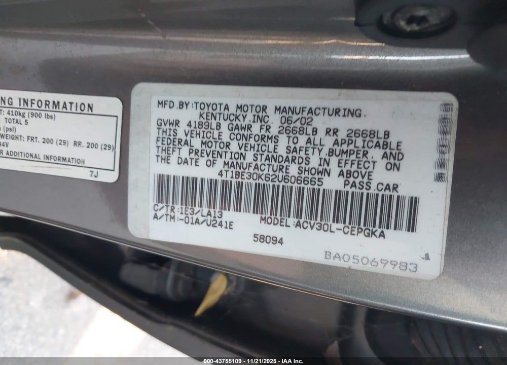 2002 TOYOTA CAMRY XLE VIN: 4T1BE30K62U606665