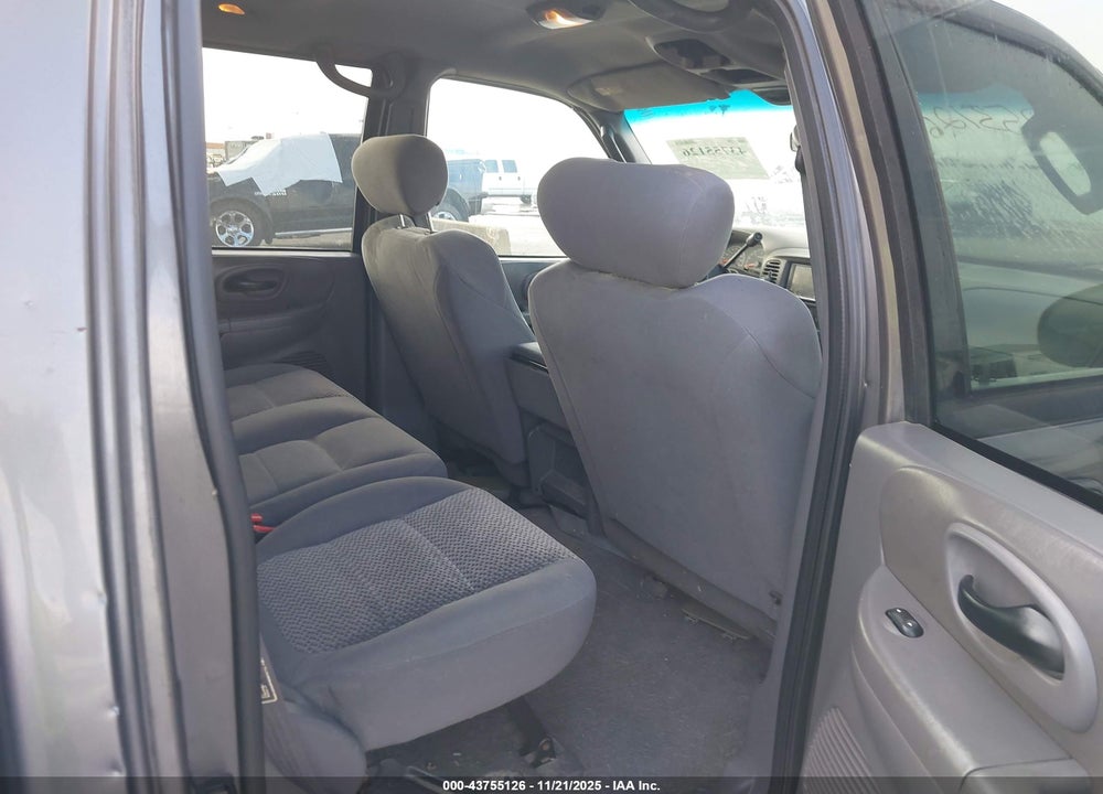 2002 FORD F-150 LARIAT/XLT VIN: 1FTRW07662KE10616