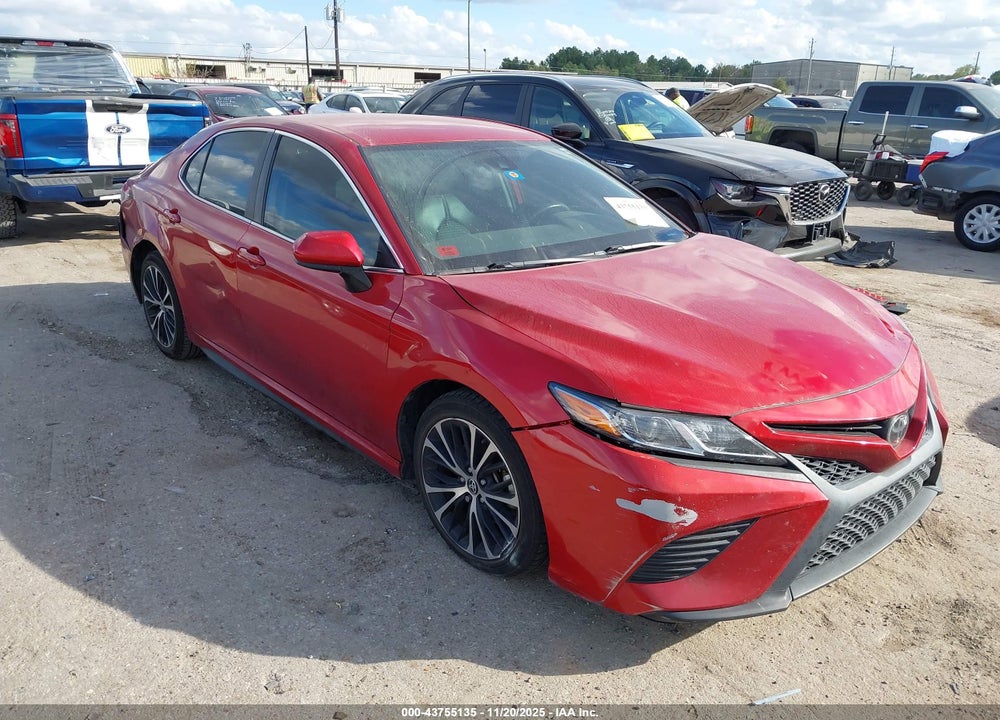 2020 TOYOTA CAMRY SE VIN: 4T1G11AK5LU377529