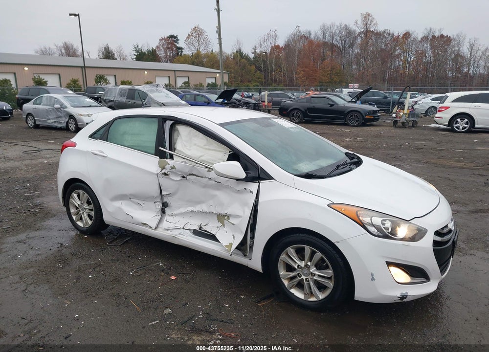 2014 HYUNDAI ELANTRA GT VIN: KMHD35LH7EU169743