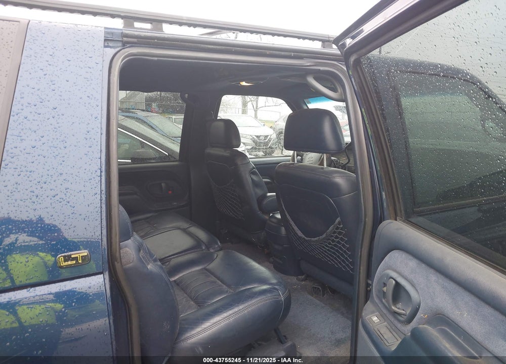 1997 CHEVROLET SUBURBAN 1500 VIN: 3GNFK16R5VG189156