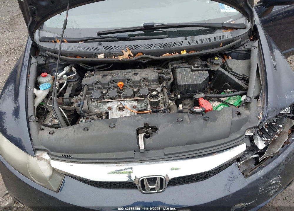 2010 HONDA CIVIC VIN: 19XFA1F68AE065261