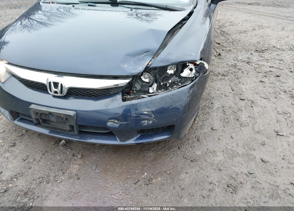 2010 HONDA CIVIC VIN: 19XFA1F68AE065261