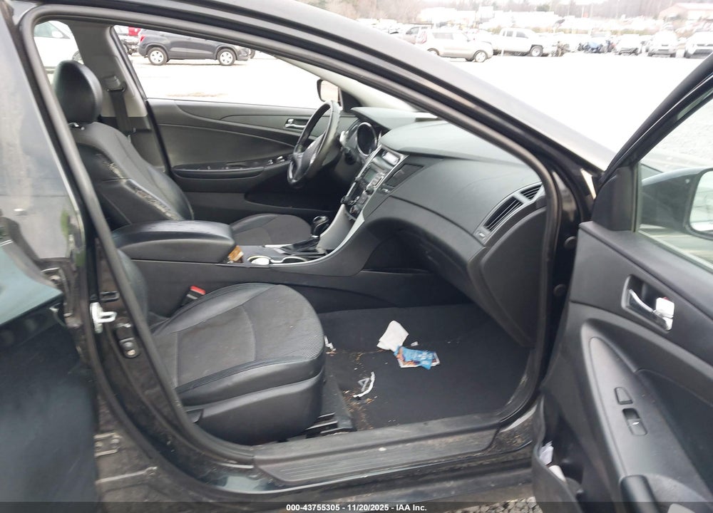 2011 HYUNDAI SONATA SE VIN: 5NPEC4AC7BH014898