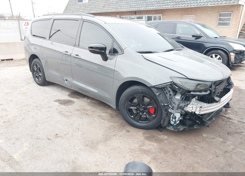 2025 CHRYSLER PACIFICA LIMITED VIN: 2C4RC1GG4SR608250