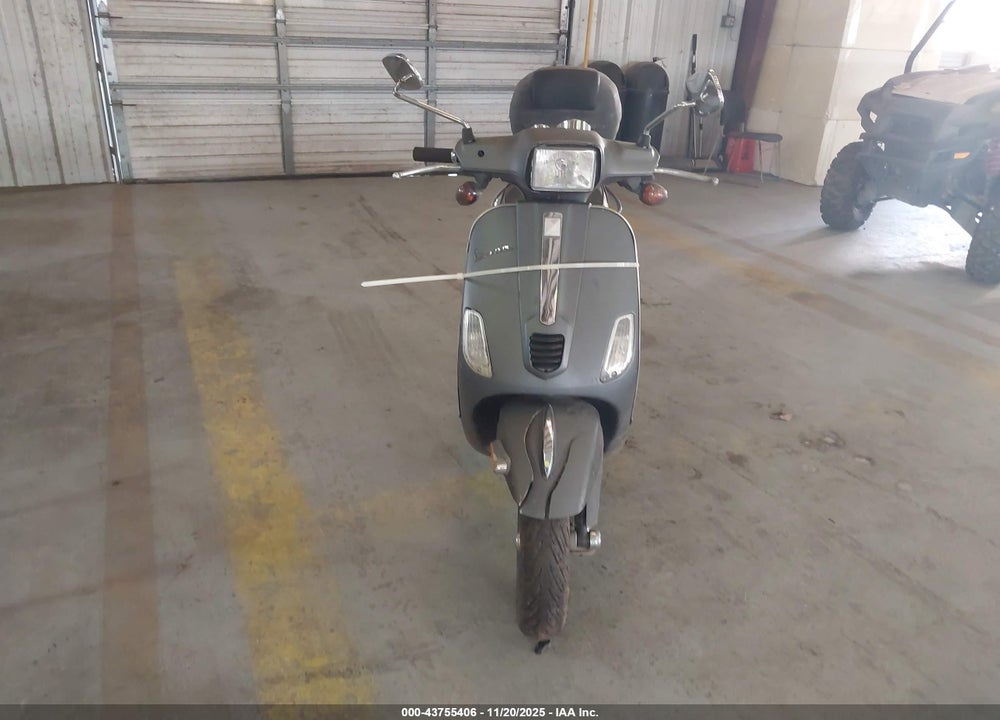 2012 VESPA LX 150IE VIN: ZAPM688F1C5400551
