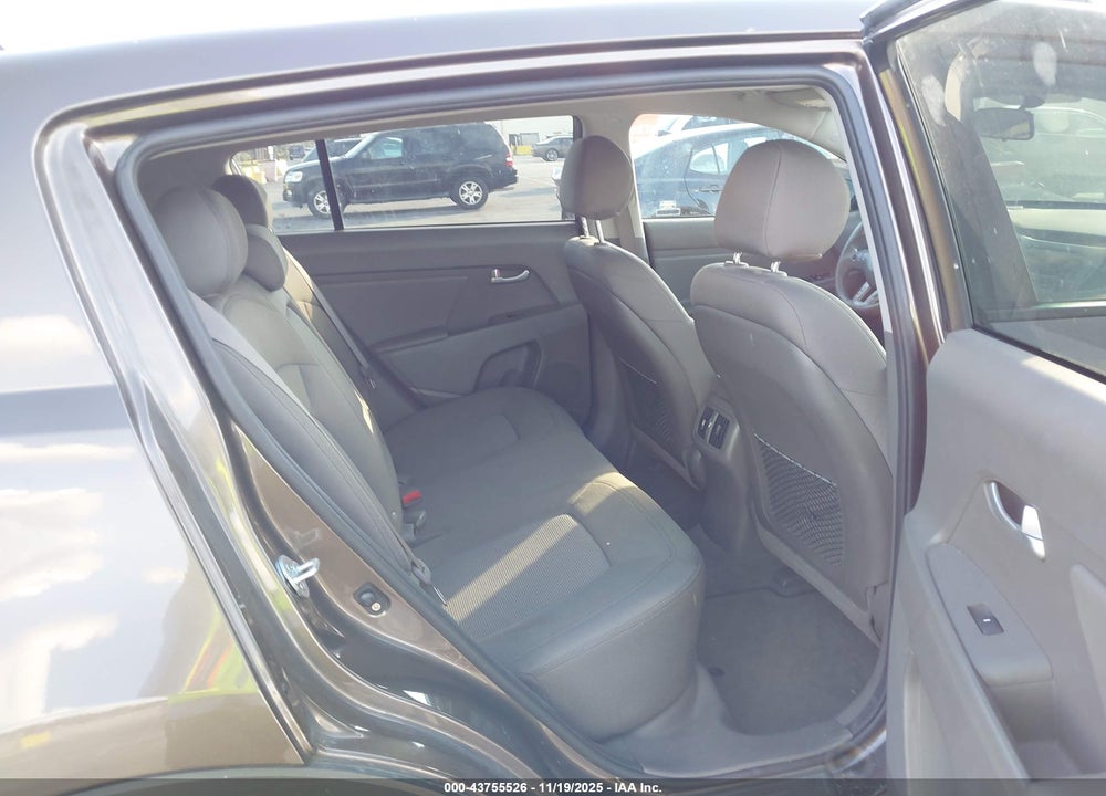2014 KIA SPORTAGE LX VIN: KNDPB3AC7E7554721
