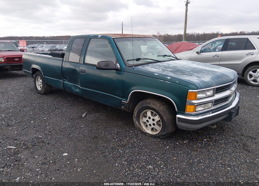 1995 CHEVROLET GMT-400 C1500 VIN: 1GCEC19K7SE260375