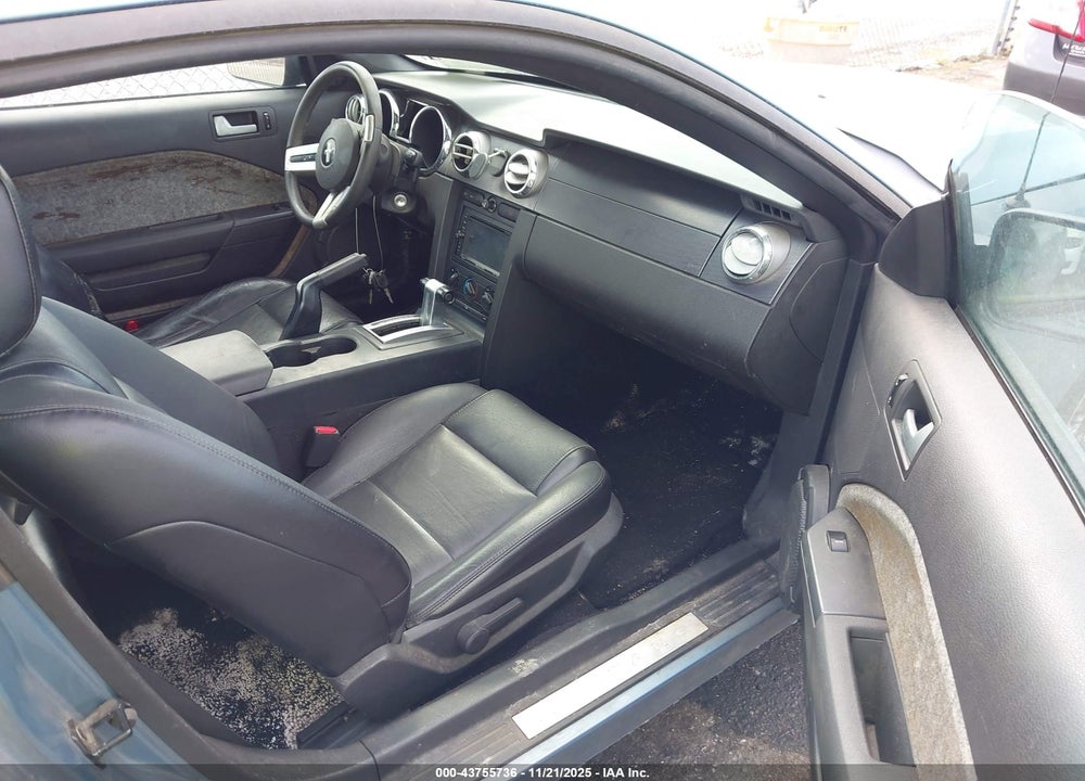 2007 FORD MUSTANG V6 DELUXE/V6 PREMIUM VIN: 1ZVFT80N575289186