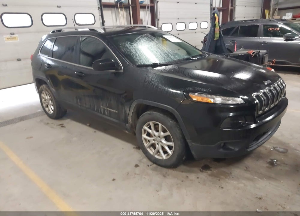 2016 JEEP CHEROKEE LATITUDE VIN: 1C4PJMCB8GW163311