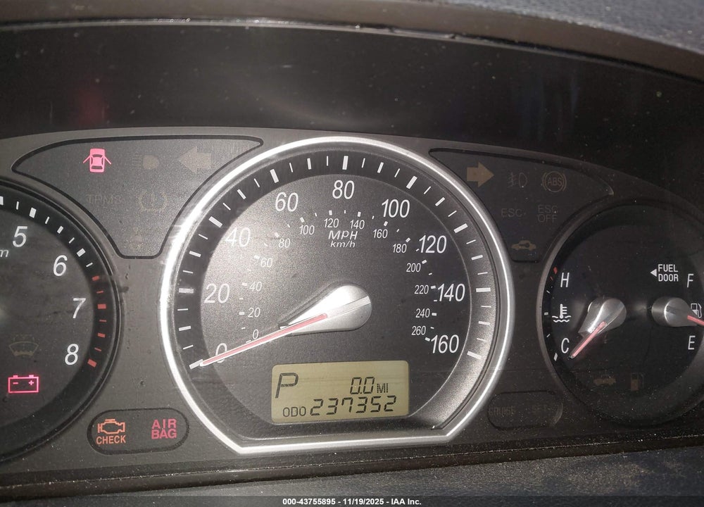 2007 HYUNDAI SONATA LIMITED/SE V6 VIN: 5NPEU46F37H183839