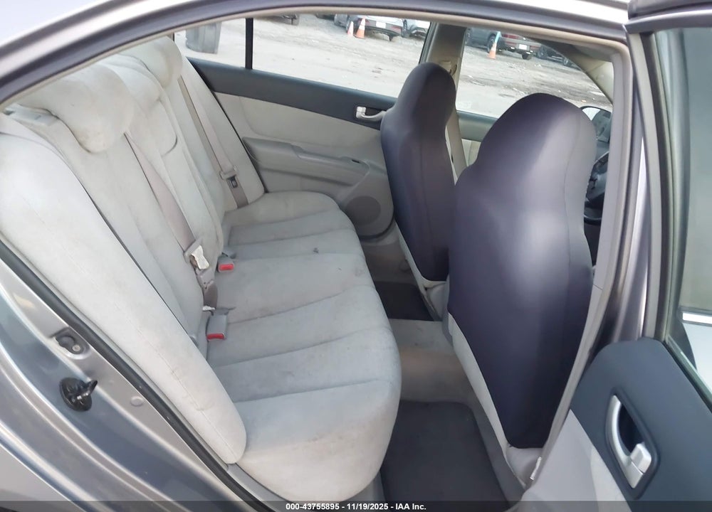 2007 HYUNDAI SONATA LIMITED/SE V6 VIN: 5NPEU46F37H183839