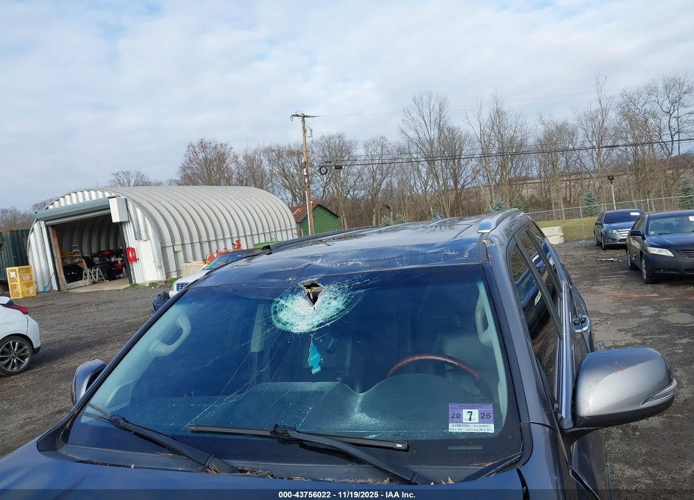 2016 LEXUS GX 460 VIN: JTJBM7FX3G5145425